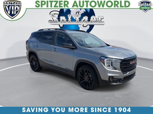 Certified Used 2023 Sterling Metallic GMC SLE image 2