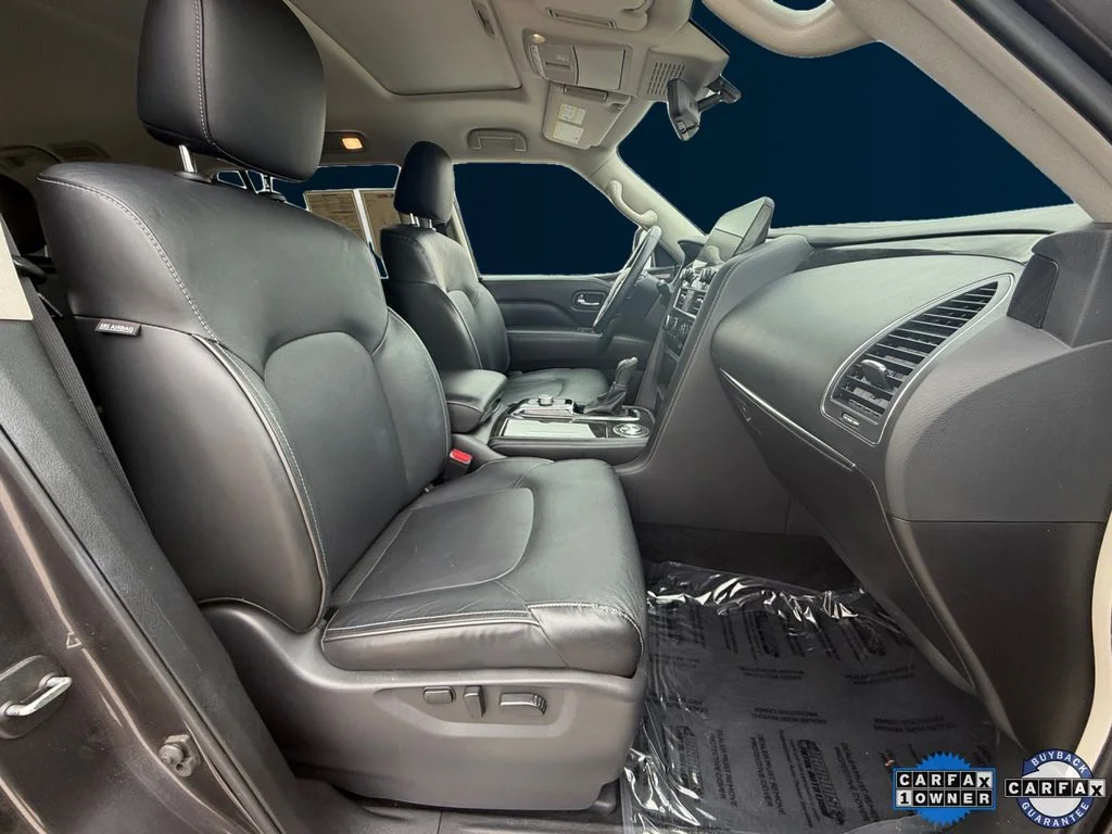 Used 2024 Gray INFINITI LUXE image 17