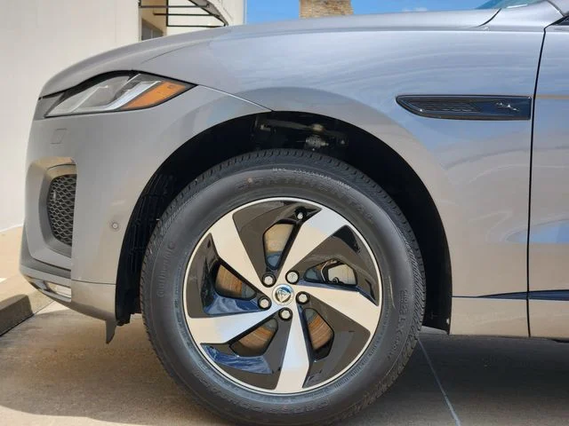 Used 2026 Gray Jaguar P250 R-Dynamic S image 6
