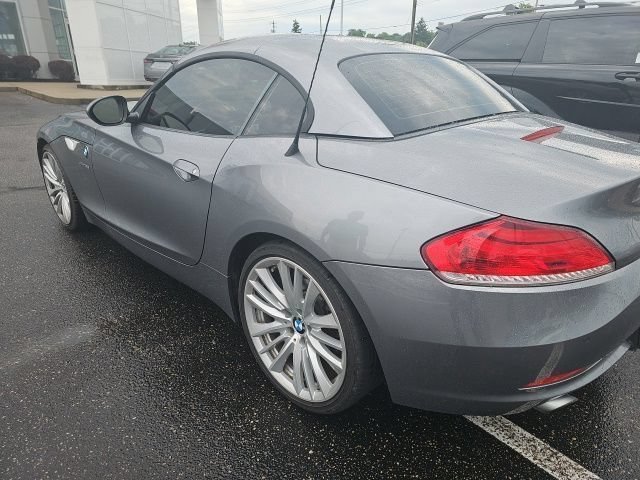 Used 2011 Space Gray Metallic BMW sDrive35i image 11