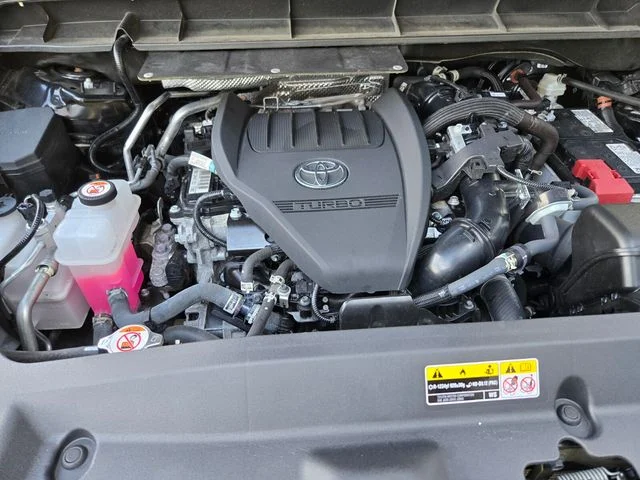 2025 Toyota Highlander XSE - Photo 23