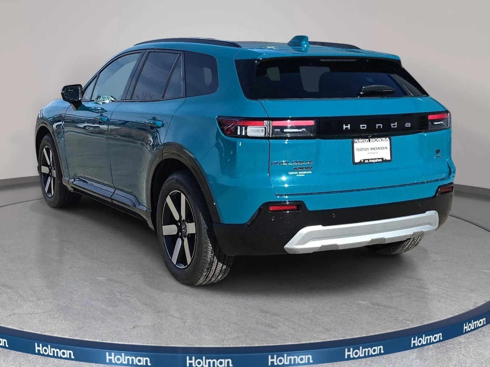 New 2026 North Shore Pearl Honda Touring image 7