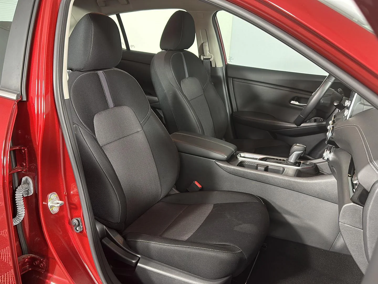 Used 2024 Scarlet Ember Tintcoat Nissan SV image 13