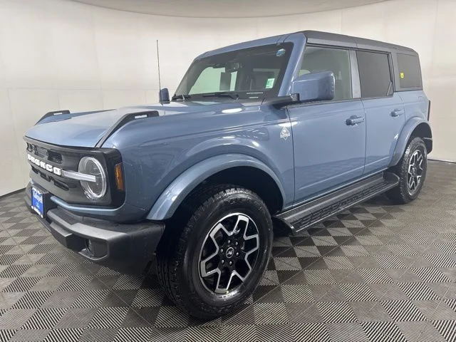 New 2025 Azure Gray Metallic Tri-Coat Ford Outer Banks image 8