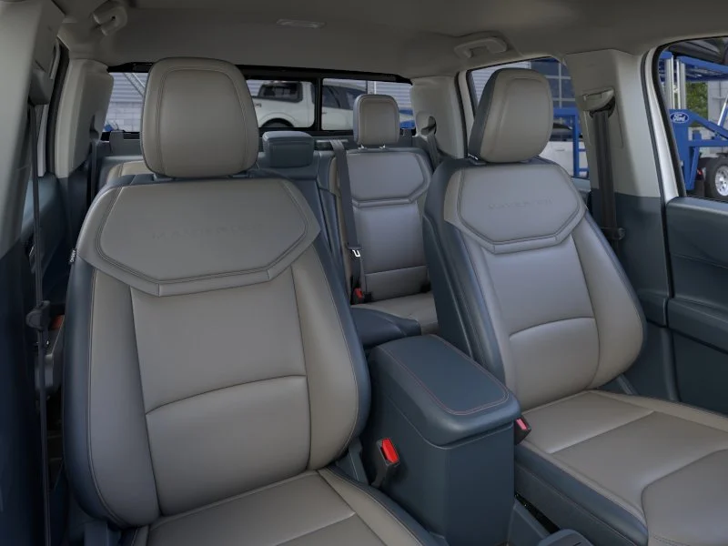 New 2026 Oxford White Ford Lariat® image 10