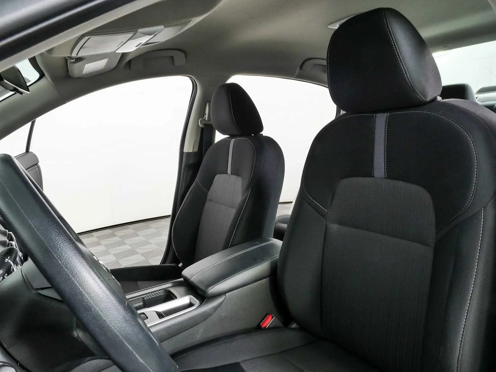 Used 2023 Fresh Powder Nissan SV image 4