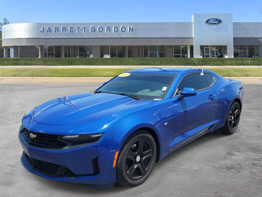 Certified Used 2023 Blue Chevrolet 1LT image 2