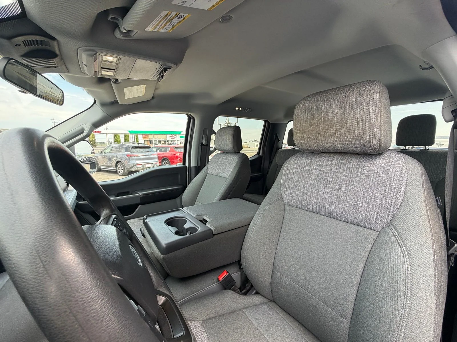 Used 2024 White Ford XLT image 13