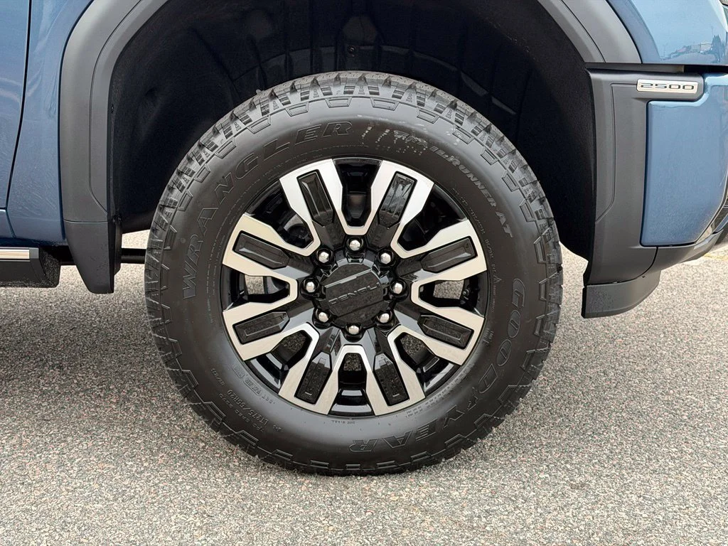 2026 GMC Sierra 2500HD Denali Ultimate - Photo 11