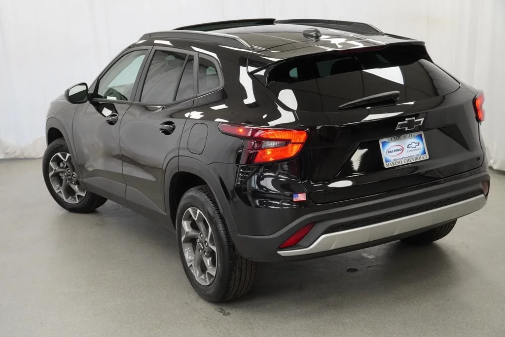 New 2026 Mosaic Black Metallic Chevrolet LT image 35
