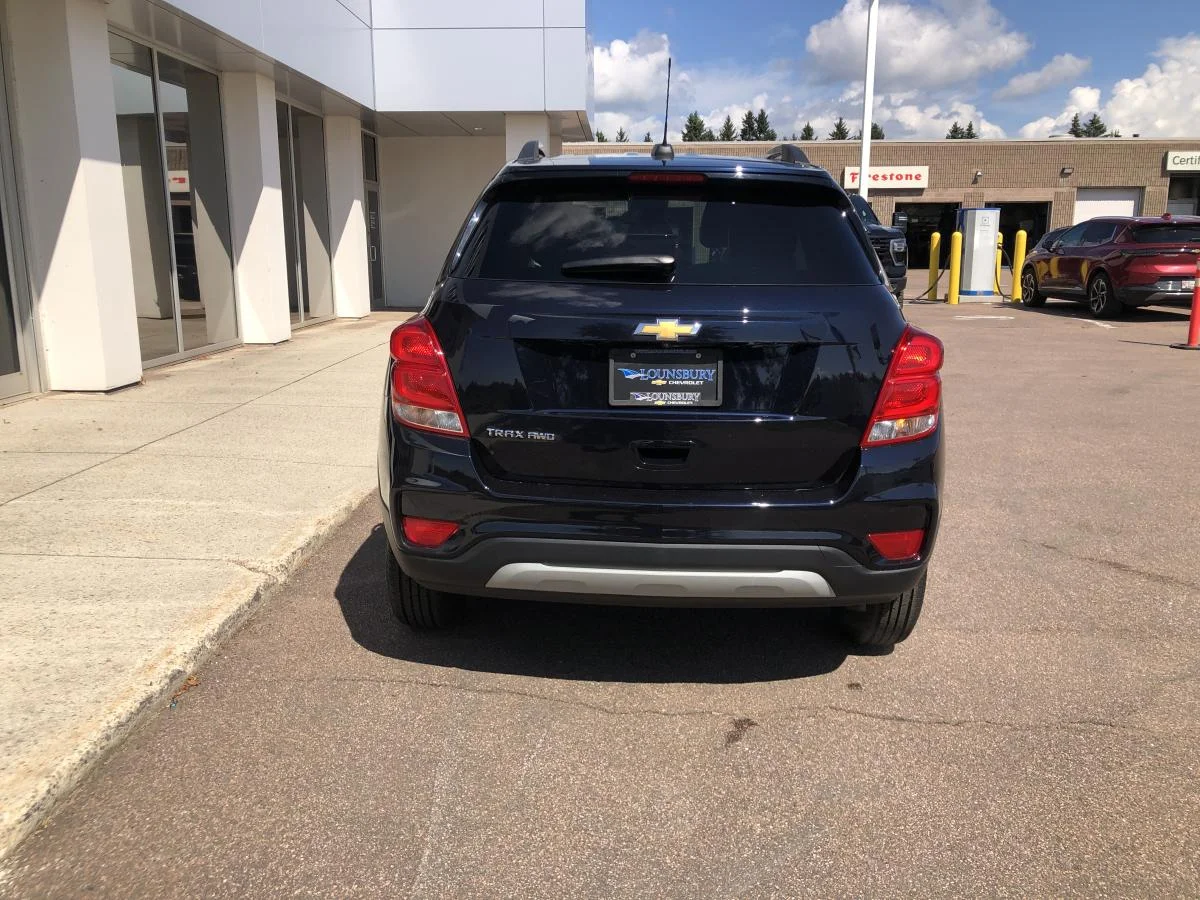 Used 2022 Blue Chevrolet Awd 4dr Lt image 7