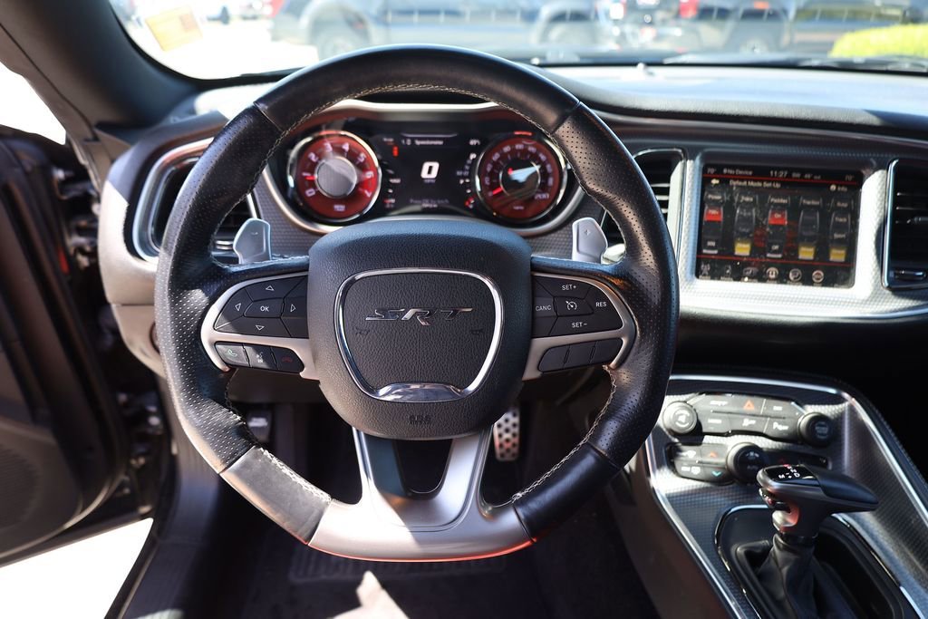 Used 2015 Pitch Black Clearcoat Dodge SRT Hellcat image 13