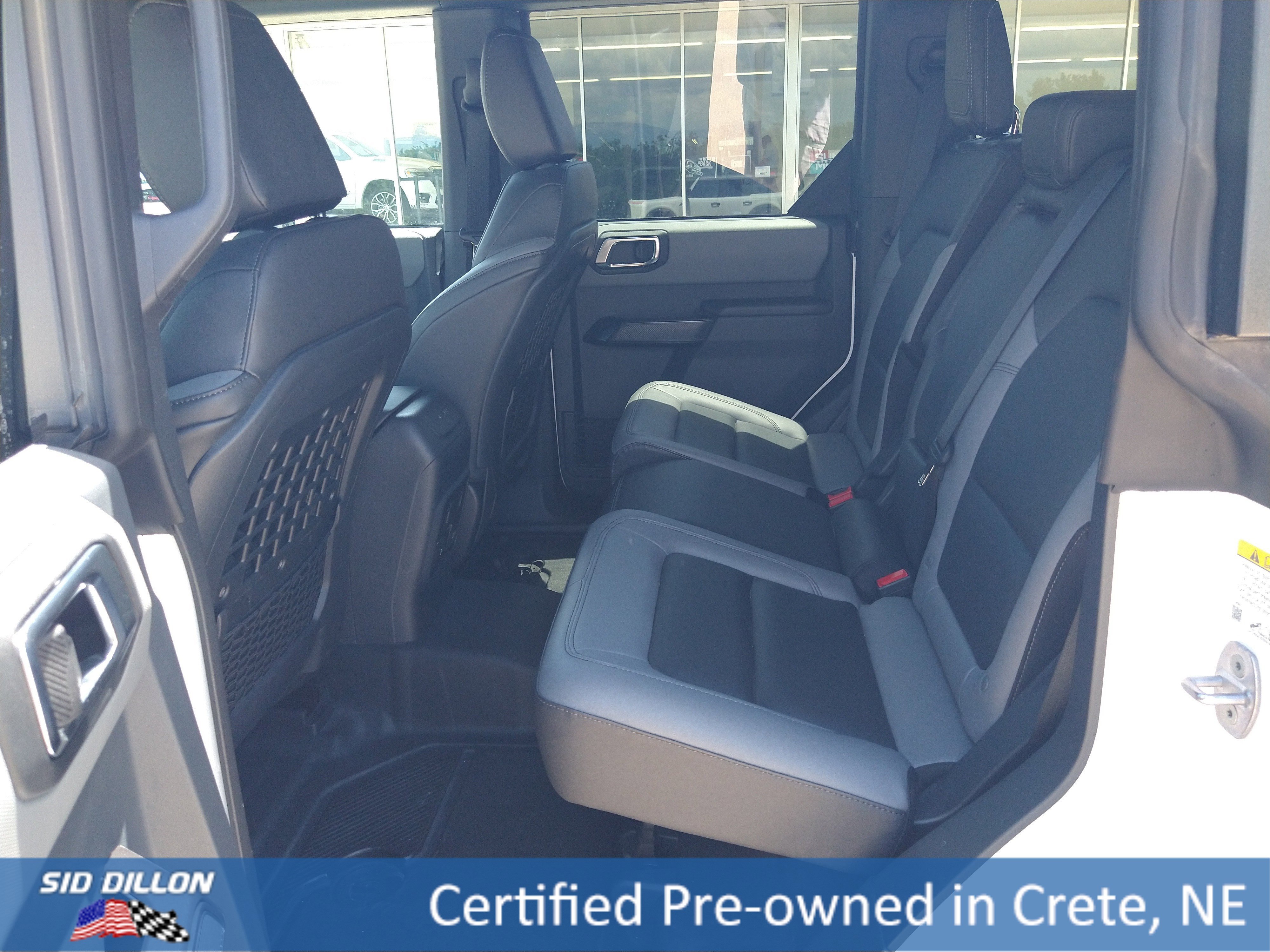 Used 2024 Oxford White Ford Black Diamond image 5