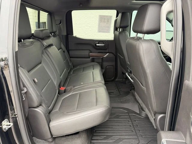 Used 2020 Black GMC SLT image 16