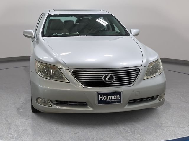 Used 2007 Silver Lexus 460 L image 3