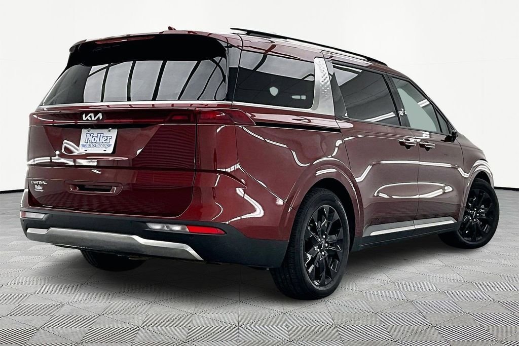 Used 2024 Kia Carnival SX with VIN KNDNE5H31R6351447 for sale in Kansas City