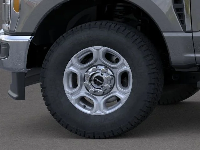 New 2026 Gray Metallic Ford XLT image 19