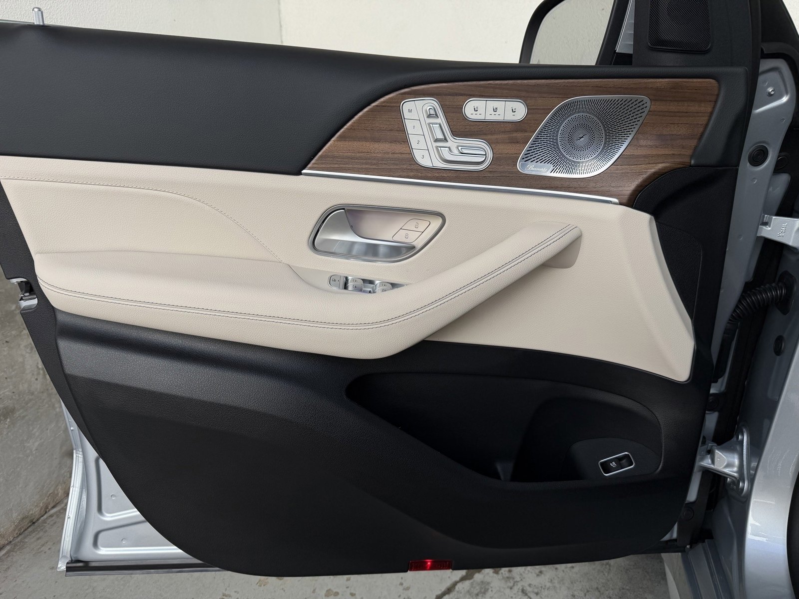 New 2026 Cirrus Silver Metallic Mercedes-Benz GLE 350 image 42