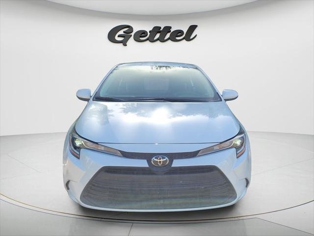 Certified Used 2024 WIND CHILL PEARL Toyota  image 2