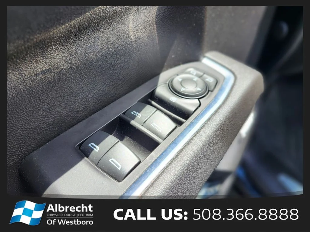 Used 2023 Black Chevrolet RST image 17