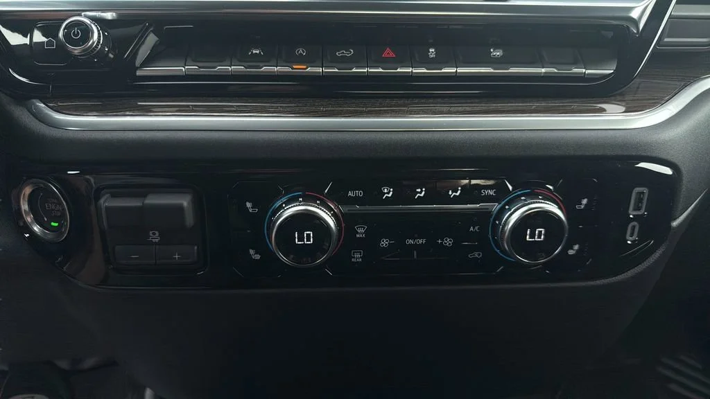 New 2026 Summit White GMC Elevation image 43