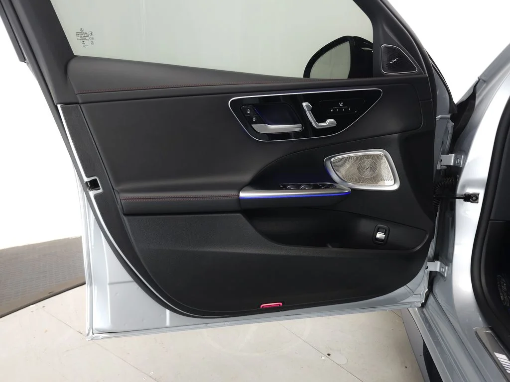 Used 2023 Cirrus Silver Metallic Mercedes-Benz C 43 AMG® image 5