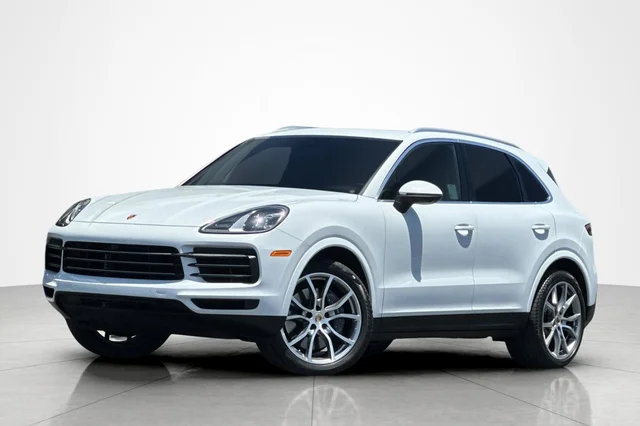 2023 Porsche Cayenne 
