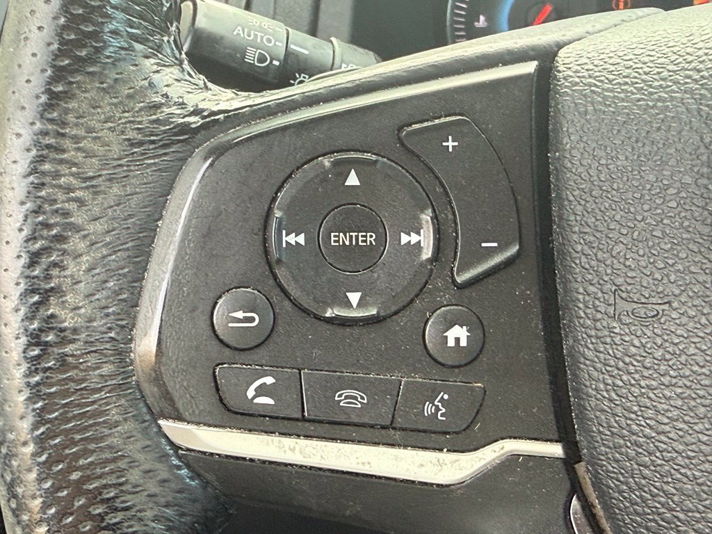 Used 2019 Blue Honda EX-L image 16