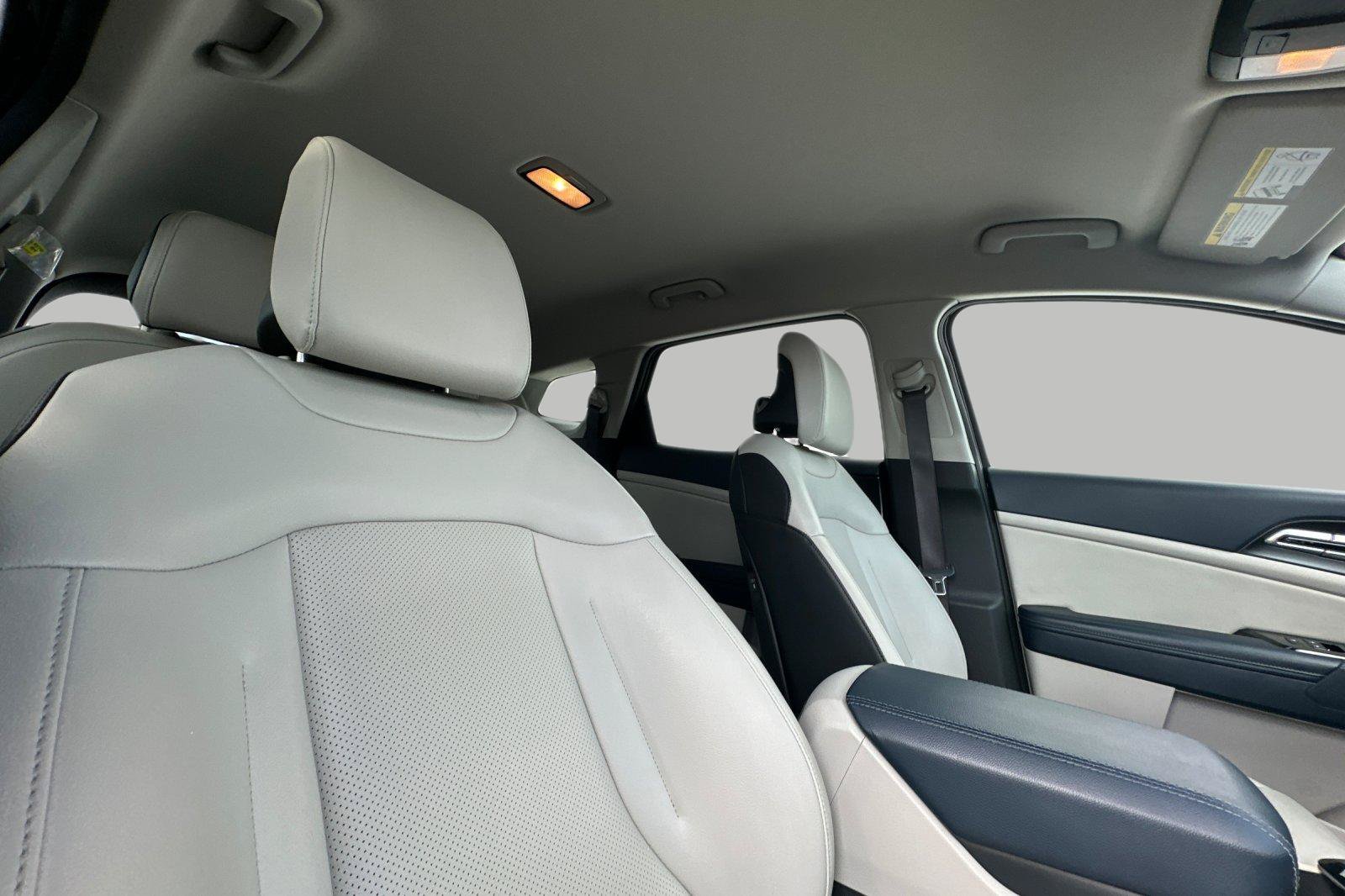 Used 2023 Blue Kia EX image 18