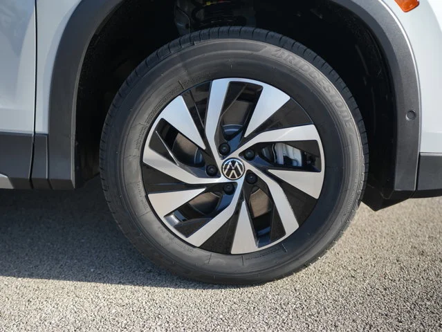 New 2026 Pure White Volkswagen 2.0T S image 11