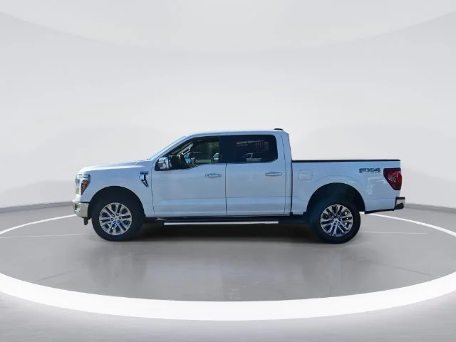 Used 2024 White Ford Lariat image 5