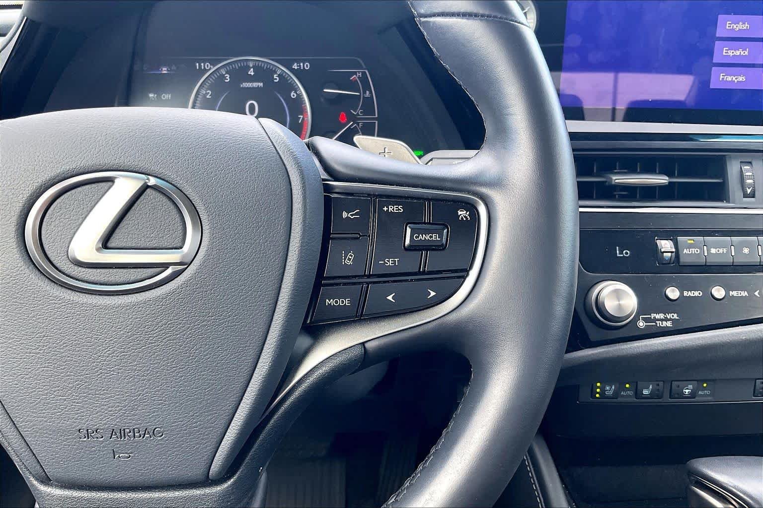 Used 2025 Iridium Lexus  image 24