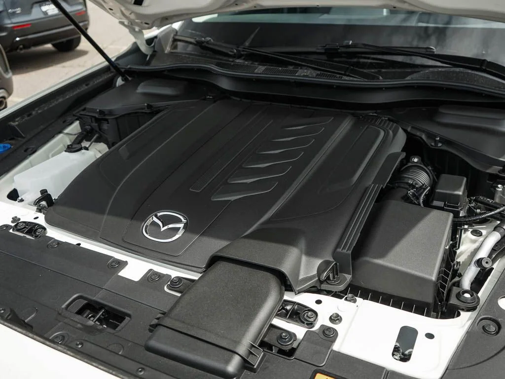 New 2026 Rhodium White Premium Mazda 3.3 Turbo Premium Sport AWD image 7