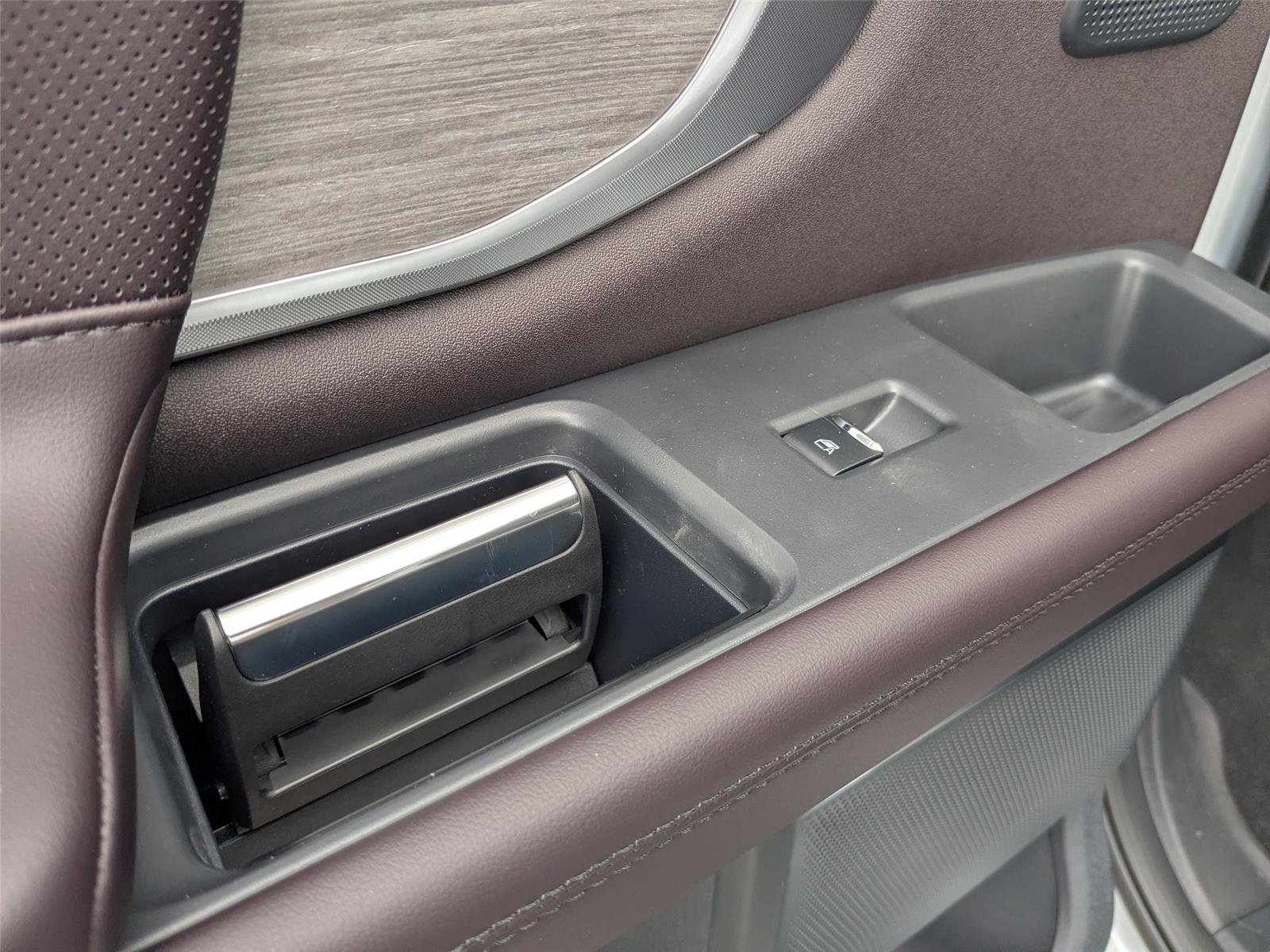 New 2026 Space Silver Metallic Ford Platinum® image 25