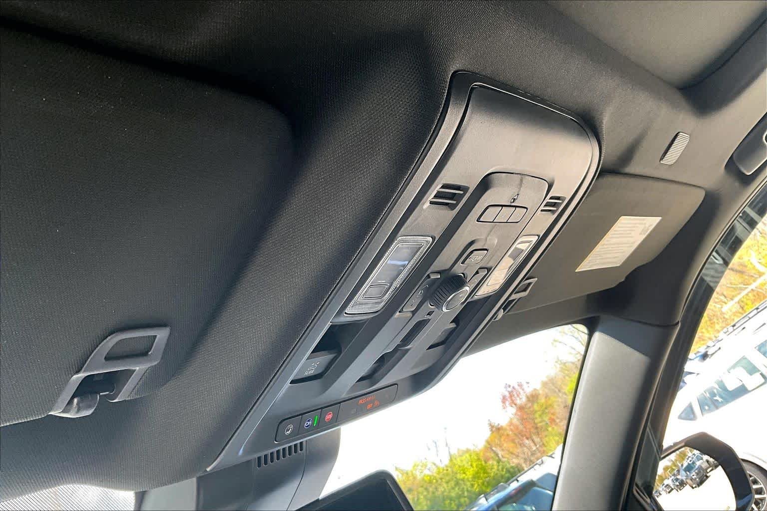Used 2023 Onyx Black GMC Denali image 35