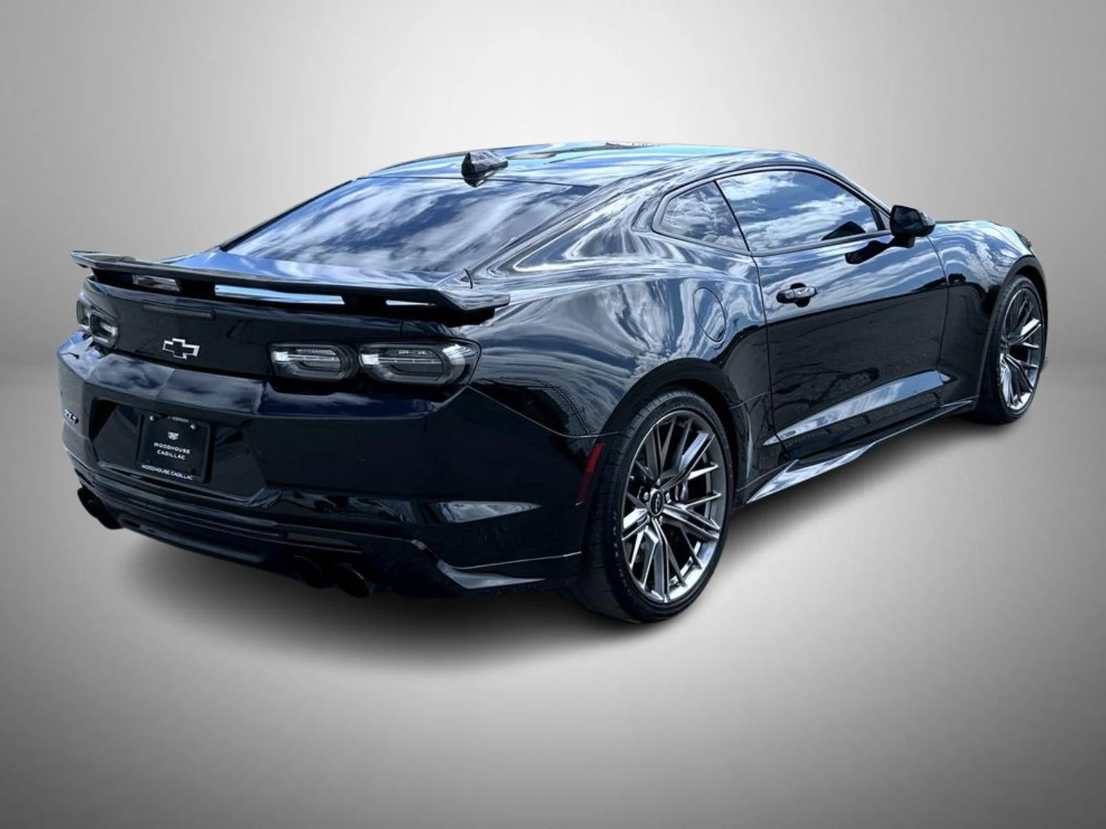 Used 2022 Black Chevrolet ZL1 image 5