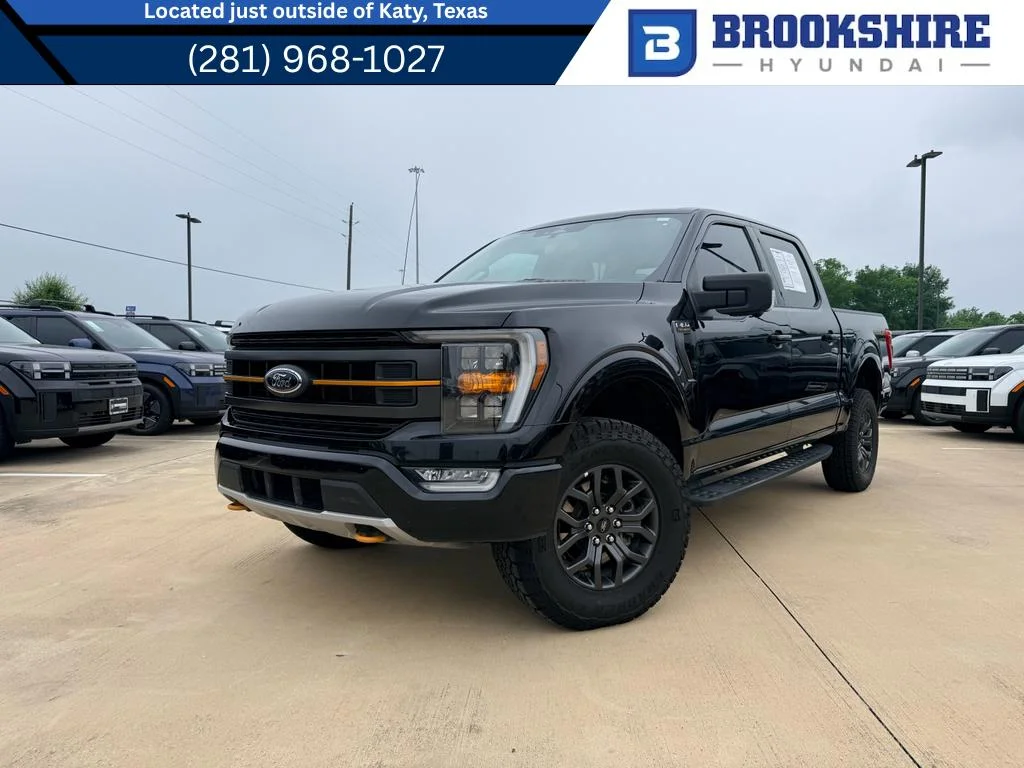 Used 2023 Agate Black Metallic Ford Tremor image 1