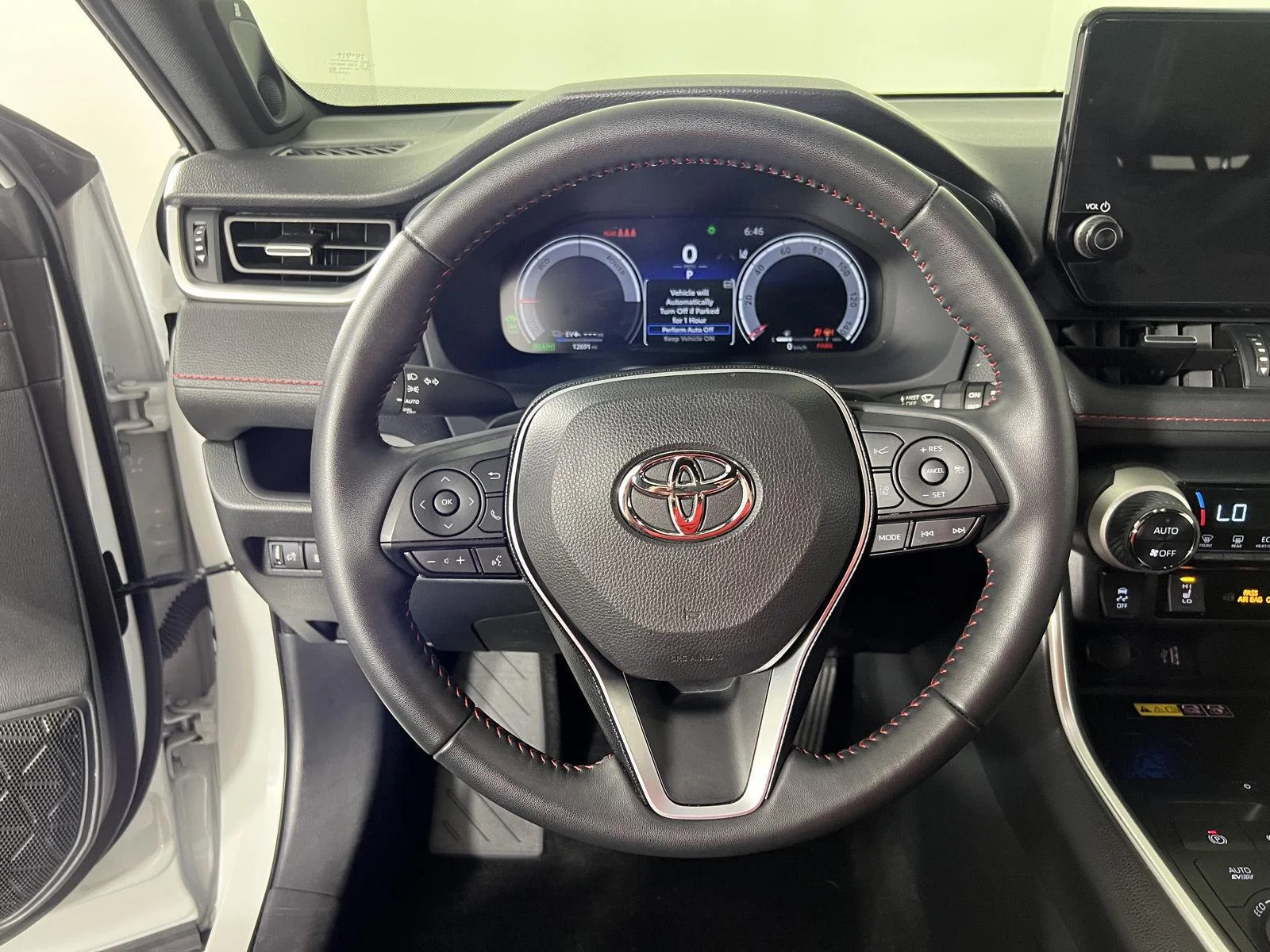 Used 2024 Wind Chill Pearl w/Midnight Black Metallic Roof Toyota XSE image 2