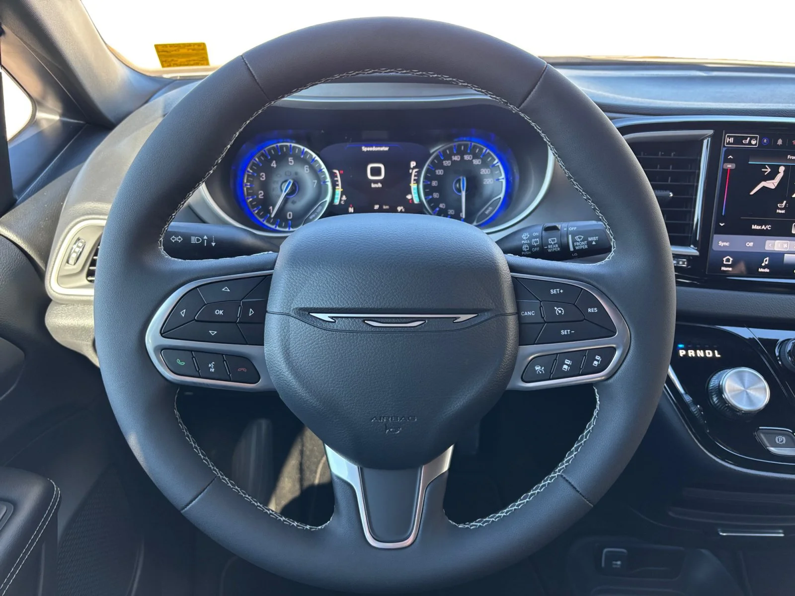 New 2027 BRIGHT WHITE Chrysler SXT image 13