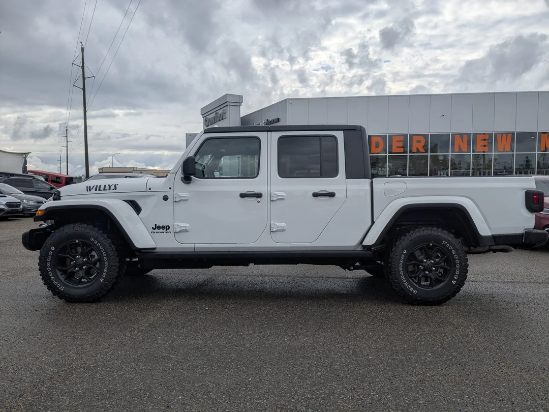 New 2026 White Jeep Willys - - 4x4 - E- Locker Rear Axle - Blk 3-Pc Freedom Top - Heated Seats - Willys Susp & More! image 5