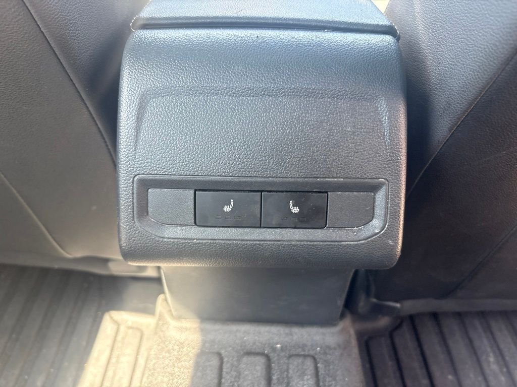 Used 2021 Gray Volkswagen R-Line image 33