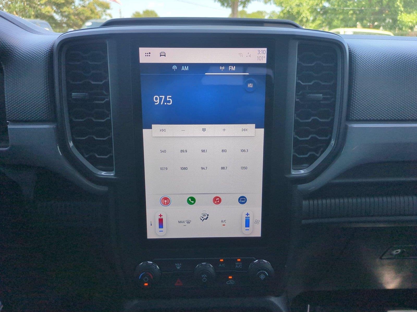 Used 2024 Cactus Gray Ford XL image 24