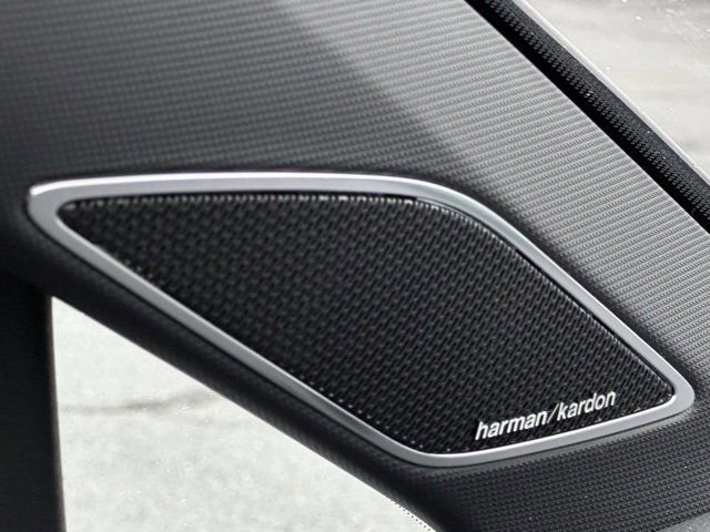 2025 Volkswagen Golf GTI SE - Photo 18