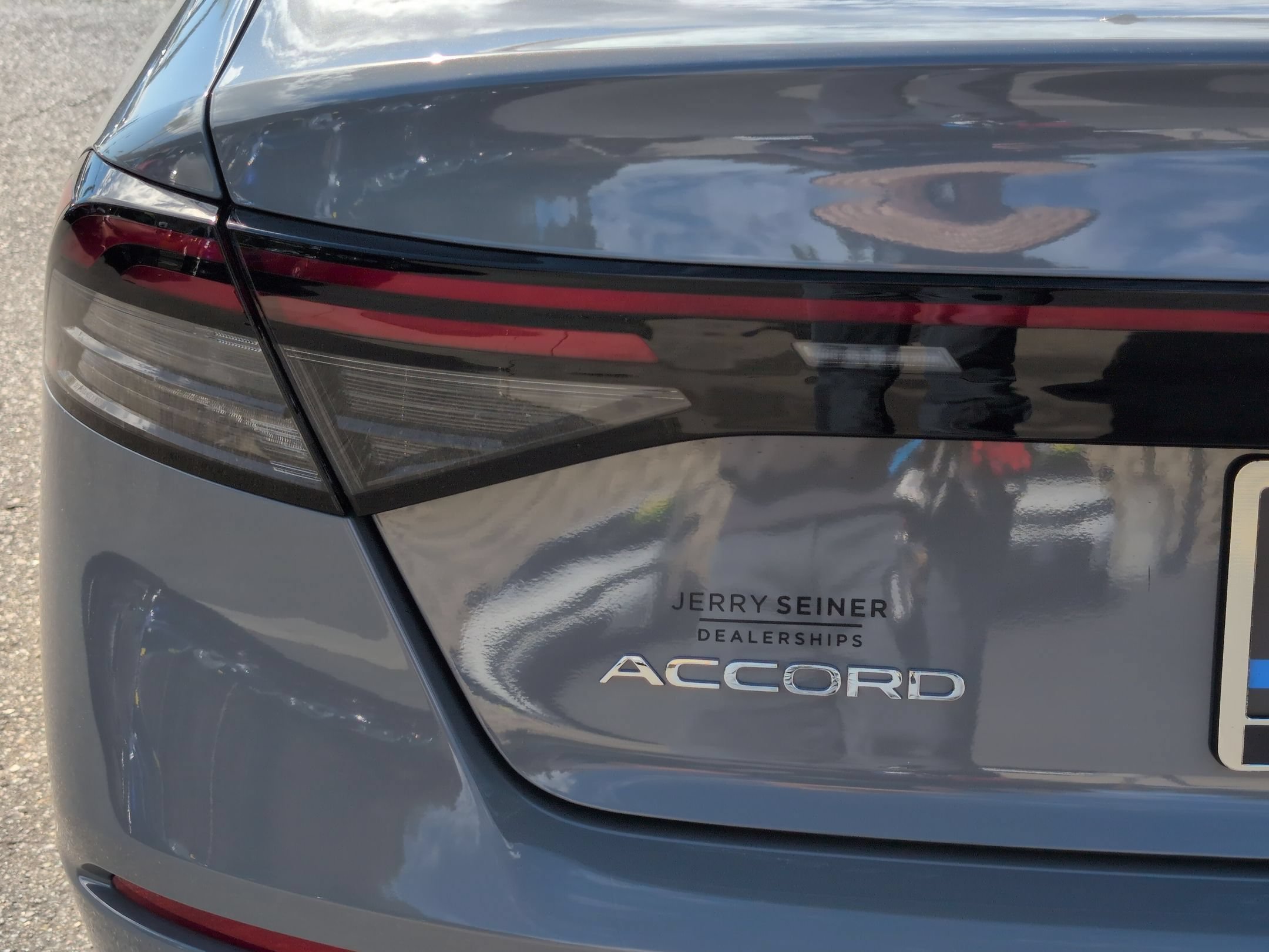 New 2025 Urban Gray Pearl Honda SE image 11