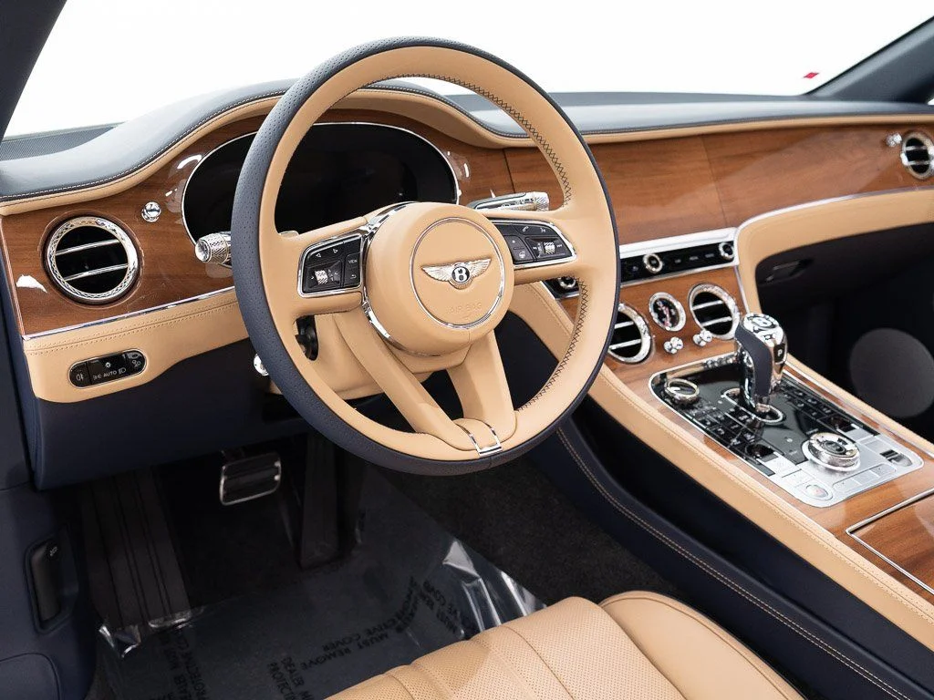 New 2026 Dark Sapphire Bentley  image 22