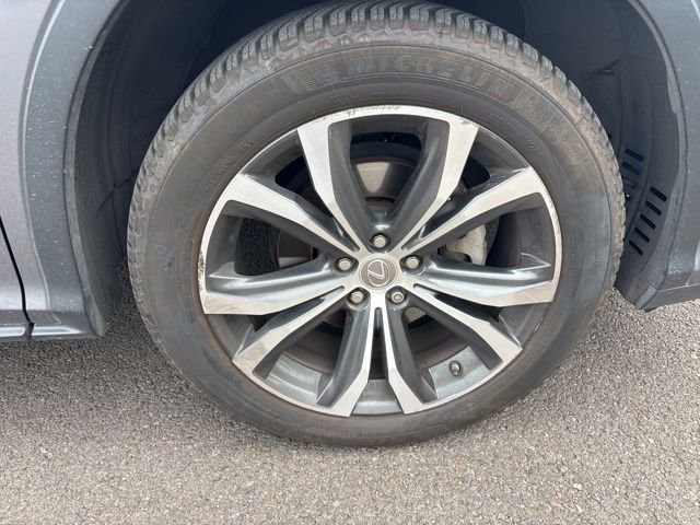 Used 2016 Gray Lexus 350 image 12
