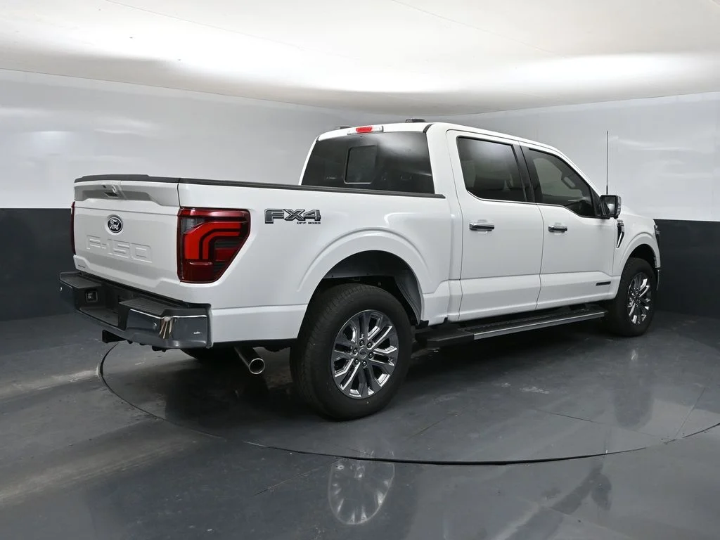 New 2025 White Ford Lariat image 2