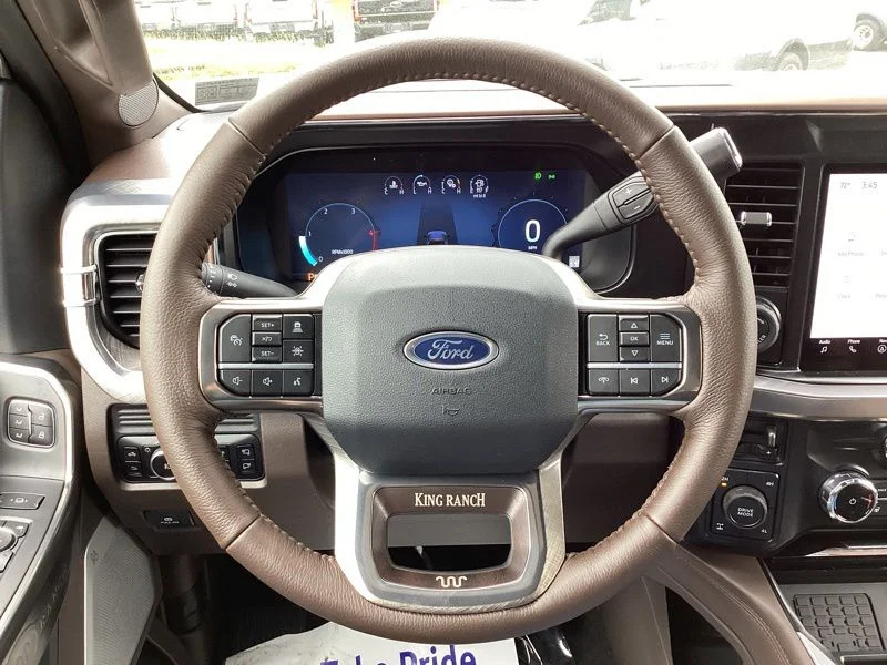 New 2026 Star White Metallic Tri-Coat Ford F-350® King Ranch® image 22