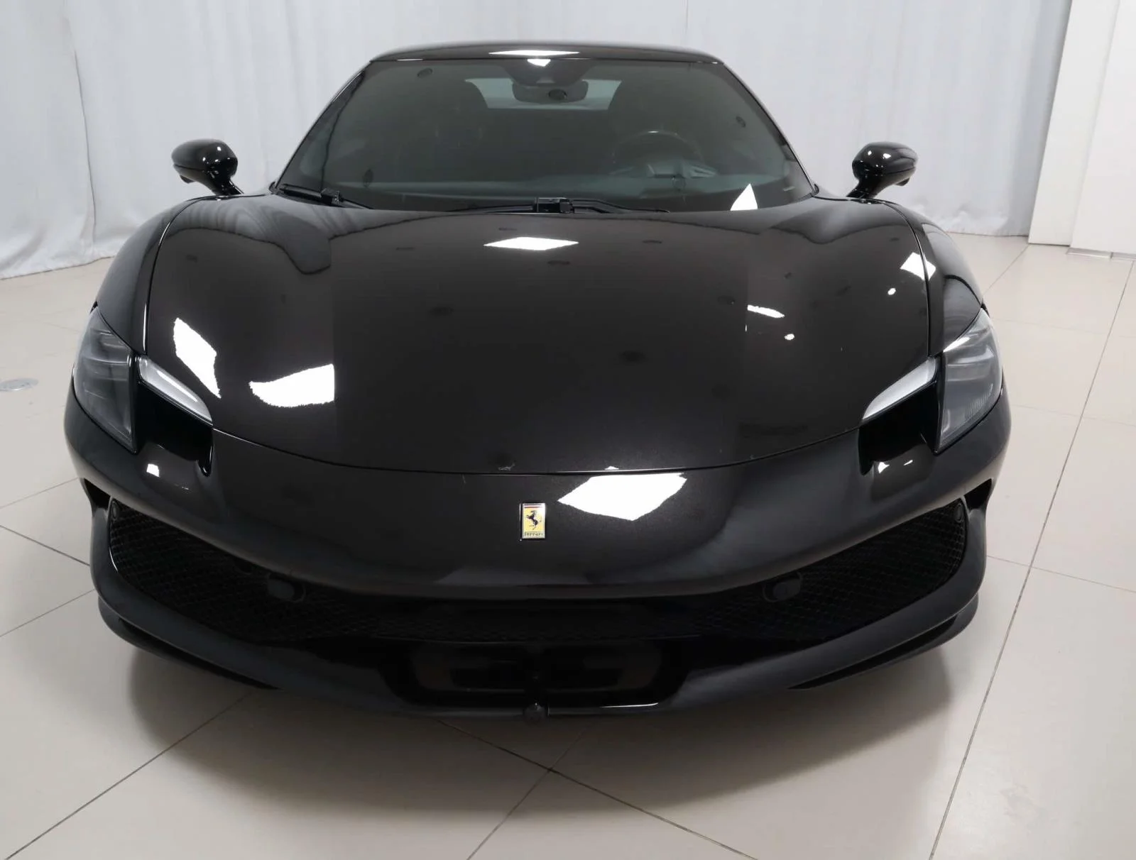 Used 2025 Nero Daytona Ferrari Coupe image 8