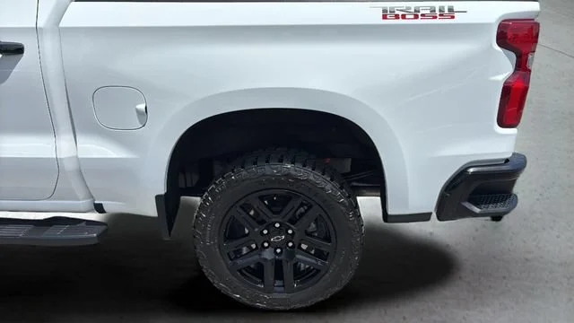 Used 2024 Summit White Chevrolet LT Trail Boss image 35